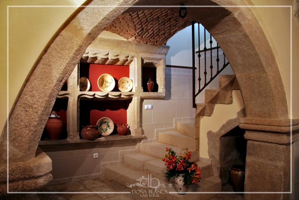 Casa Rural Dona Blanca Санта-Крус-де-ла-Сьерра Экстерьер фото