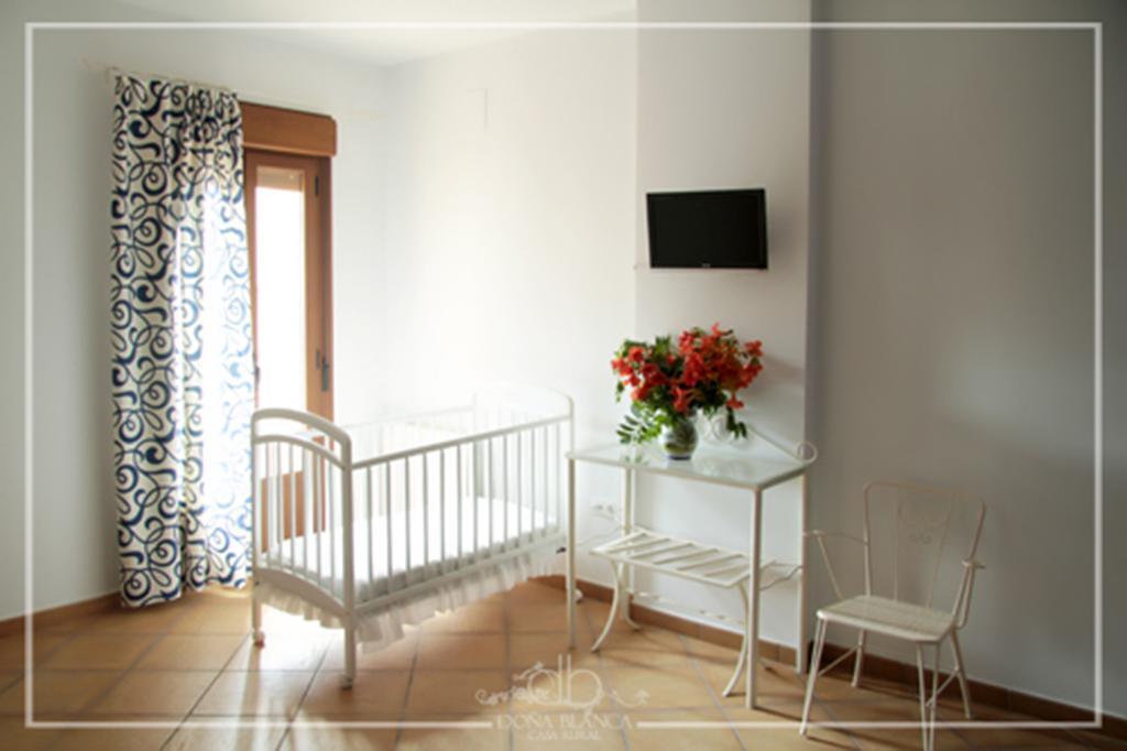 Casa Rural Dona Blanca Санта-Крус-де-ла-Сьерра Номер фото