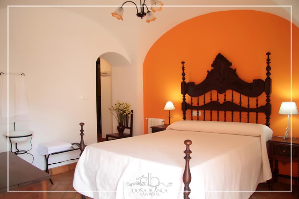 Casa Rural Dona Blanca Санта-Крус-де-ла-Сьерра Номер фото